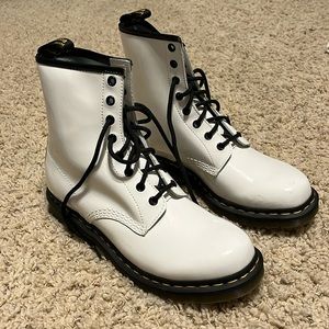 Dr. Martens 1460 Smooth Leather Lace Up Boots White